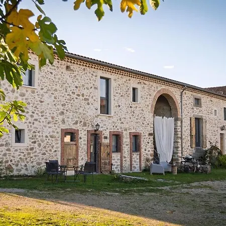 Dom wakacyjny Metairie Du Chateau L L Piscine Aussillon