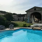 بيت للعطل Metairie Du Chateau L L Piscine Aussillon