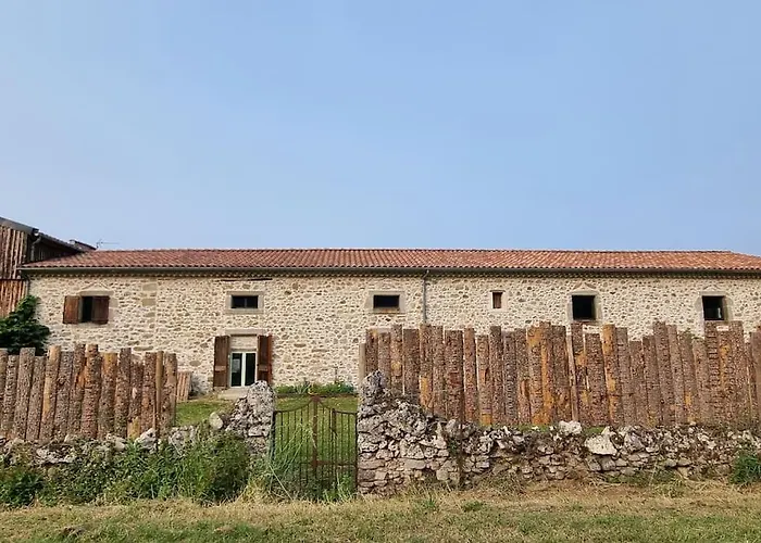 Metairie Du Chateau L L Piscine