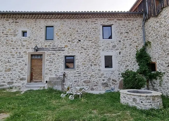 Metairie Du Chateau L L Piscine *