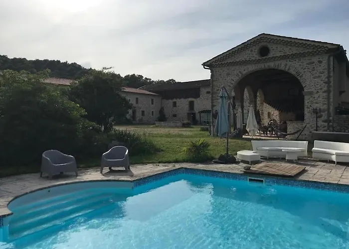 Metairie Du Chateau L L Piscine