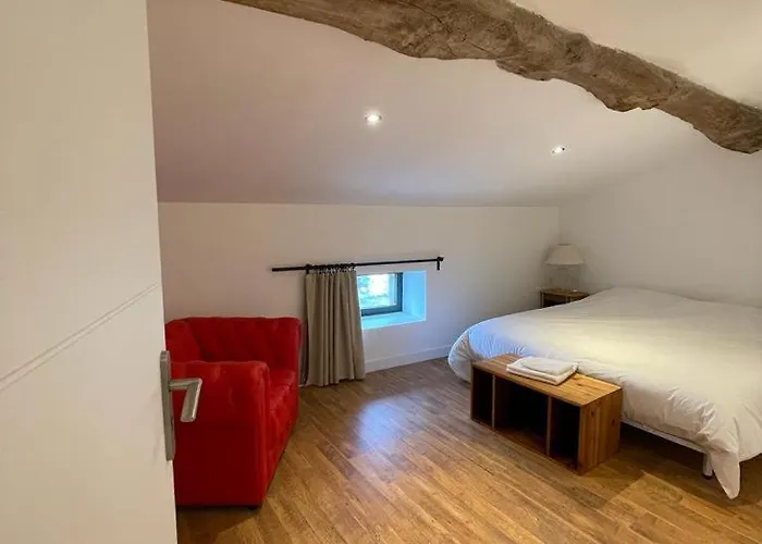 Metairie Du Chateau L L Piscine Дом отдыха