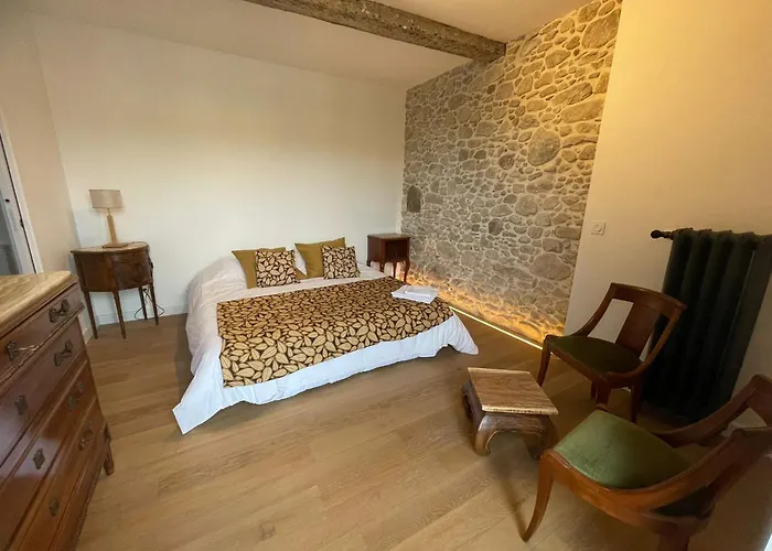 Metairie Du Chateau L L Piscine * Aussillon