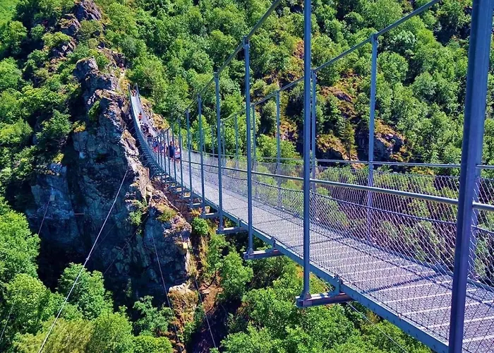Metairie Du Chateau L L Piscine Дом отдыха Aussillon